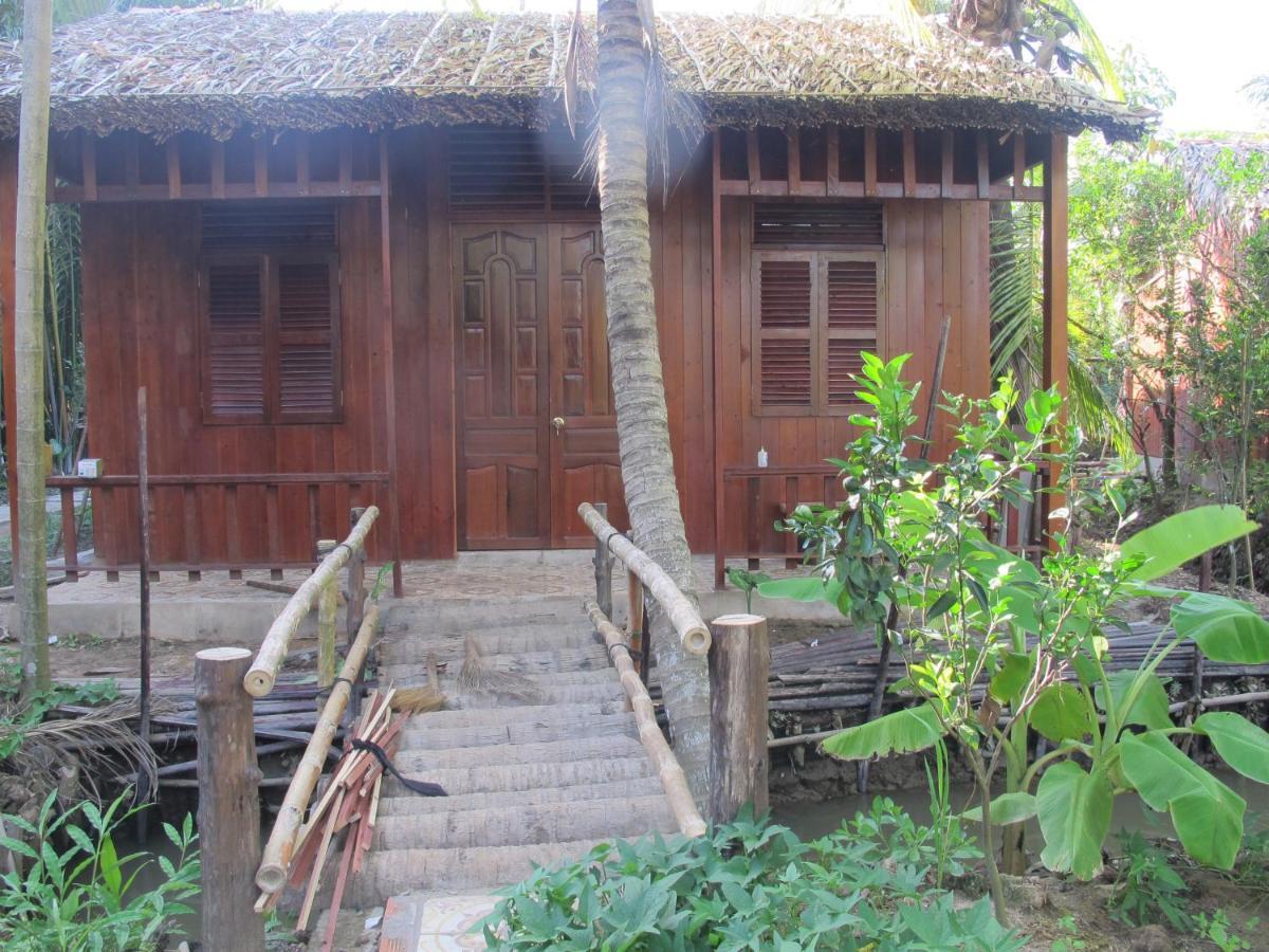 Homestay Xom Dua Nuoc Ben Tre Екстер'єр фото